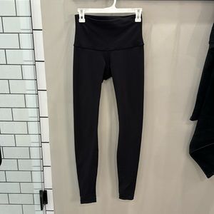 Lululemon black high rise leggings.